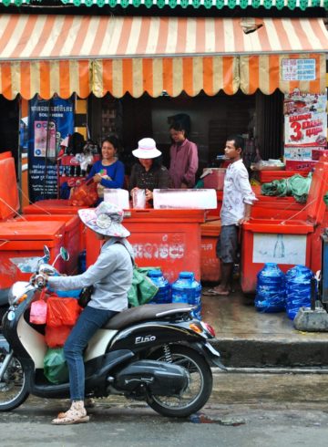 things to do in phnom penh articles